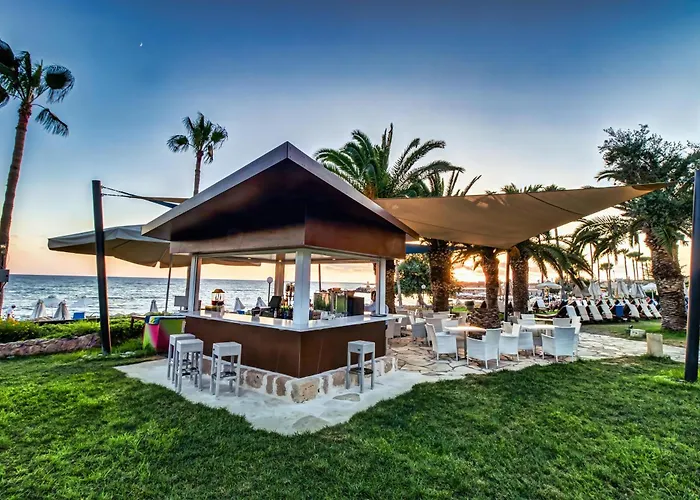 Coral Beach & Resort Cyprus